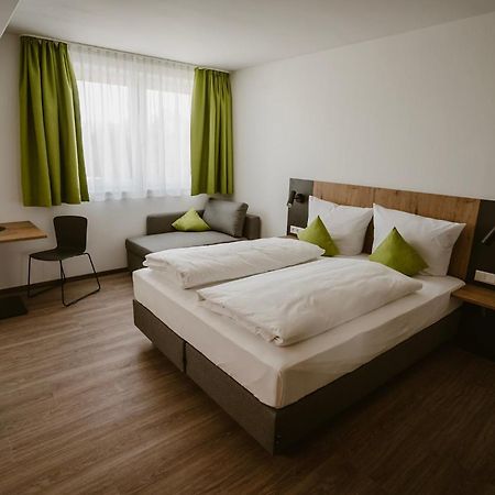Motel Sleep Inn Toging am Inn Екстериор снимка